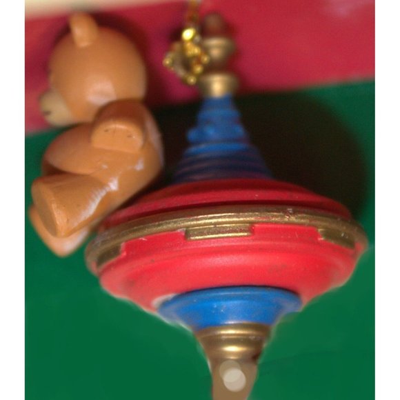 VTG 1989 Enesco Toyland Small Wonder Miniature Ornament Bear Spinning Top 566705 - Picture 13 of 15